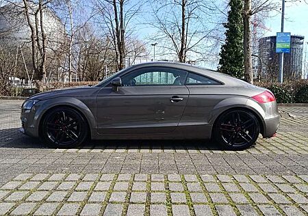 Audi TT 2.0 TFSI Coupe