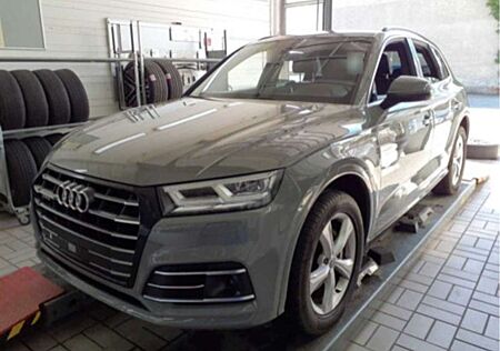 Audi Q5 S line 55 TFSIe 270kW quattro S tronic Navi LED