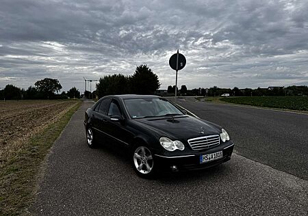 Mercedes-Benz C 180 Kompressor Automatik Avantgarde
