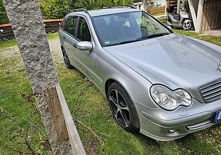 Mercedes-Benz C 200 T CDI (LA)(203.207)