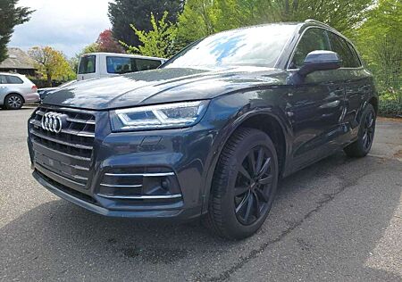 Audi Q5 55 TFSI e quattro sport