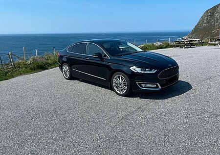 Ford Mondeo 2.0 TDCi Start-Stopp PowerShift-Aut. Allrad