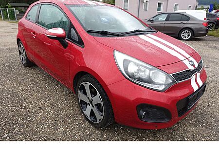 Kia Rio Spirit 1,4 Lenkrad + Sitzh. Klimautom. PDC