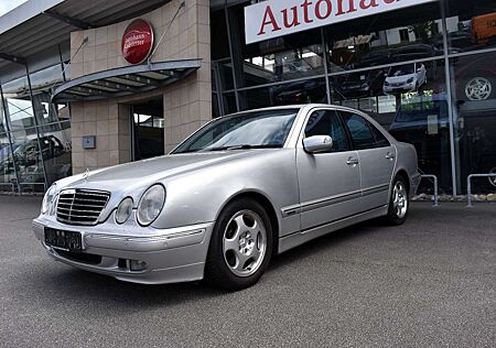 Mercedes-Benz E 280 E280 AVANTGARDE*Xenon*Glasdach*Sitzlüftung*Leder