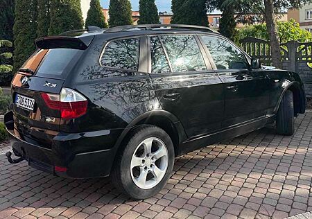 BMW X3 +2.0d. Gepflegtes Auto,privat benutzt durch Arzt