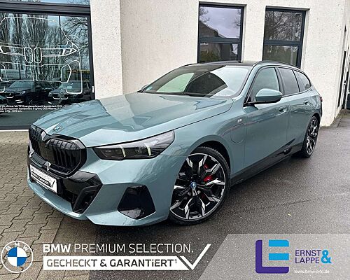 BMW 550 e xDrive Touring M Sport Pro || AHK Autobahnass