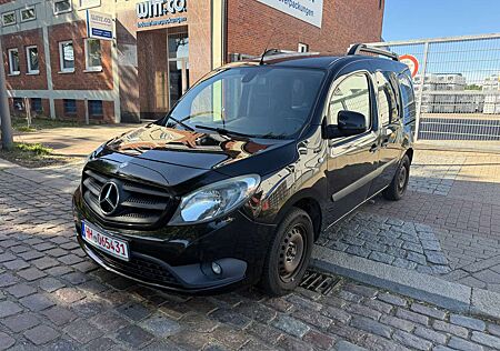 Mercedes-Benz Citan -Klima-Rollstuhlrampe-TÜV