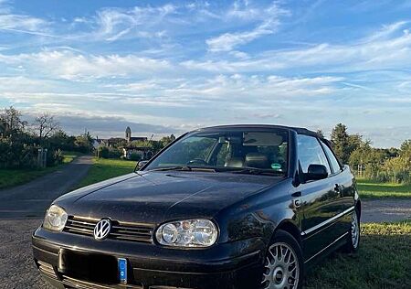 VW Golf Cabriolet Volkswagen Cabrio 1.8i Leder