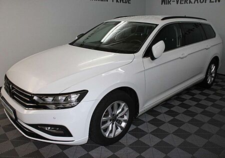VW Passat Variant Volkswagen Passat 1.5 Variant Business DSG LED AHK ACC