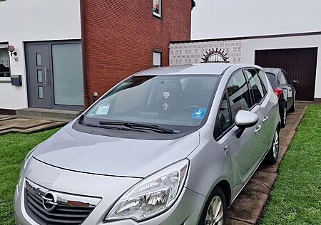 Opel Meriva Active