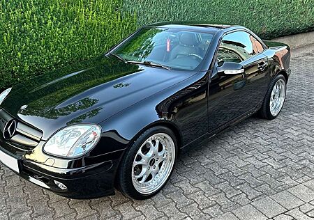 Mercedes-Benz SLK 320 V6 Automatik (R170)