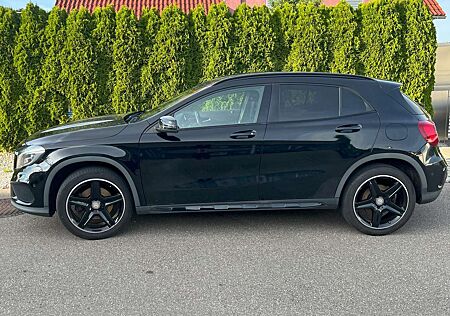Mercedes-Benz GLA 250 4Matic 7G-DCT AMG Line Night Paket