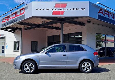 Audi A3 1.6 (Inspektion neu, TÜV (HU/AU) neu)