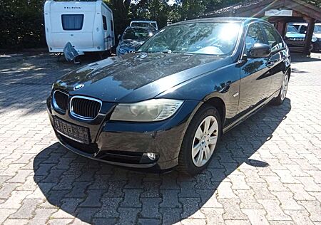 BMW 320i 320 Baureihe 3 Lim. Klima 8-fach bereift