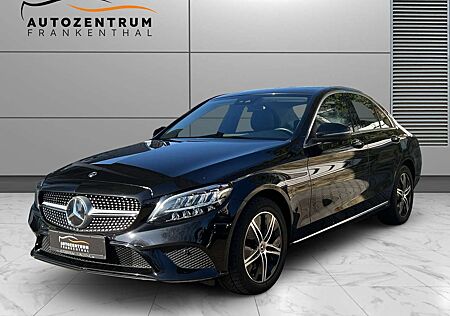 Mercedes-Benz C 300 Avantgarde LED SIDEASS