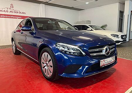 Mercedes-Benz C 300 de *1. Hand + Scheckheft + KeylessGo
