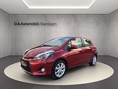Toyota Yaris Hybrid Club°Automatik°Panorama-Dach°1 Hand