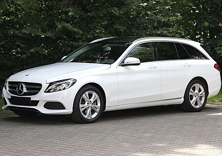 Mercedes-Benz C 220 T BlueTec - Panoramadach - LED
