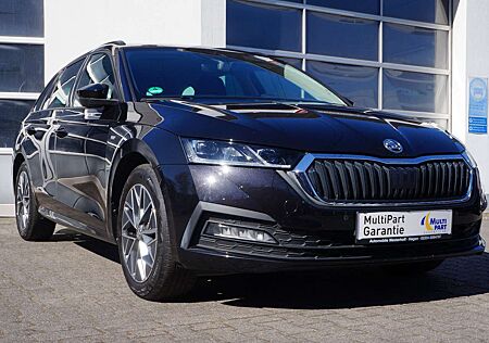 Skoda Octavia Combi Tour*DSG*LED*PDC*NAVI*SHZ VO+HI*