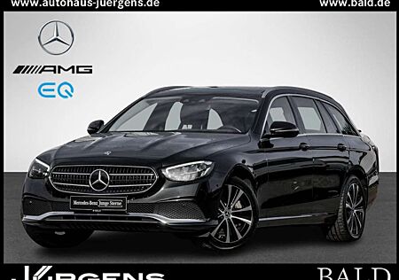 Mercedes-Benz E 300 de T Avantgarde/Pano/AHK/Distr/LED/Cam/18"