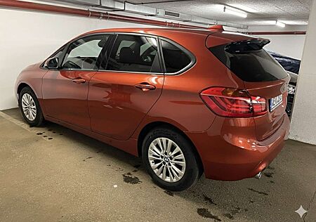 BMW 220 i Advantage