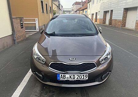 Kia XCeed Ceed SW / cee'd SW Edition 7