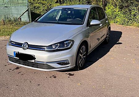 VW Golf Volkswagen 1.5 TSI BlueMotion ACT Join