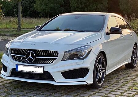 Mercedes-Benz CLA 200 CLA Shooting Brake 200 7G-DCT AMG Line