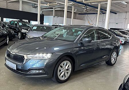 Skoda Octavia G-TEC DSG FIRST EDITION MEMORY LED VOLL
