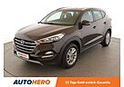 Hyundai Tucson 1.6 Premium 2WD*NAVI*TEMPO*CAM*PDC*SHZ*AHK*