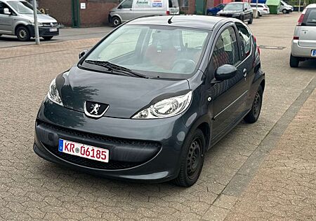 Peugeot 107 Urban Move 3 HAND TÜV AU NEUU