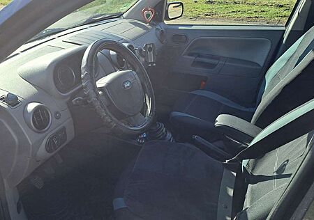 Ford Fusion 1.4 Trend