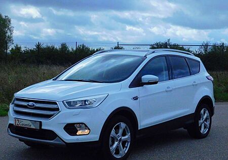 Ford Kuga Titanium PANORAMADACH AHK KAMERA SH