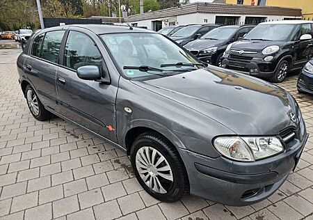 Nissan Almera Acenta