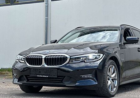 BMW 320 3 Touring e Advantage LED/