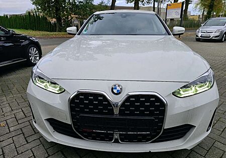 BMW 420 i Gran Coupe Leder,LED,Navi,Kamera