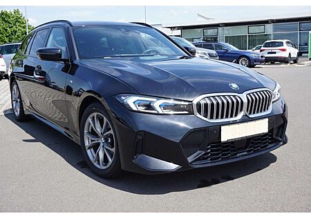 BMW 320 i-Touring M Sport-AHK-HUD-LED-Navi-Sihz-Abst.tempo