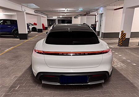 Porsche Taycan 4 Cross, Garantie, TOP Reichweite/Zustand