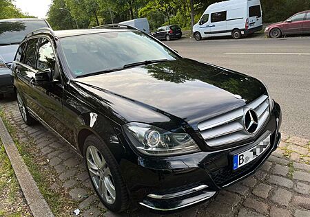 Mercedes-Benz C 180 T 7G-TRONIC Avantgarde Edition