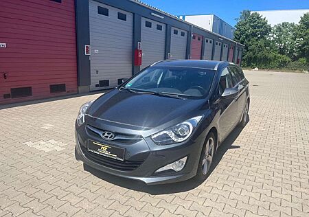 Hyundai i40 cw FIFA World Cup Edition 1Hand 134Ps