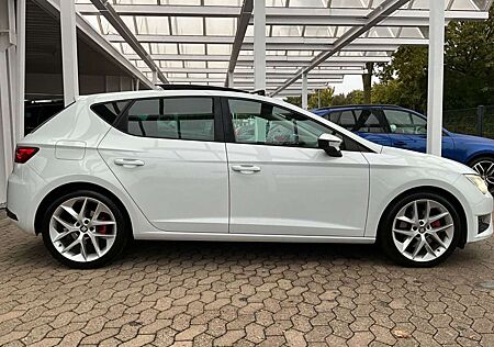 Seat Leon FR*Pano*LED*LEDER*Navi*PDC*SPORT*Multi*Temp