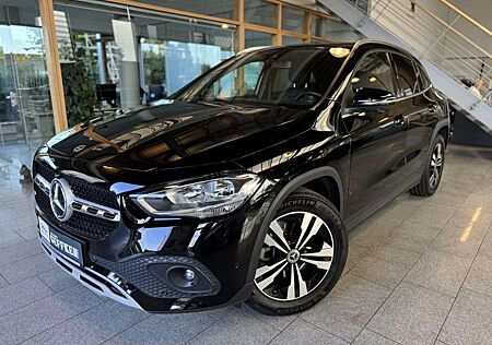 Mercedes-Benz GLA 220 d Style, 360, AHK, DAB, Tempomat! Navi