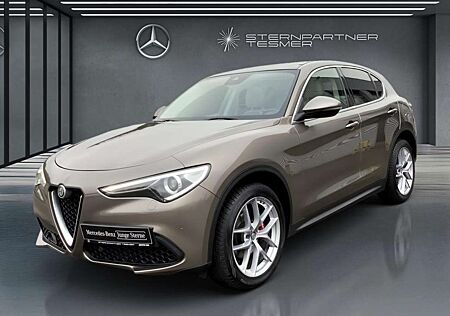 Alfa Romeo Stelvio Super Q4 DAB+CarPlay+Totwinkel+KAMERA