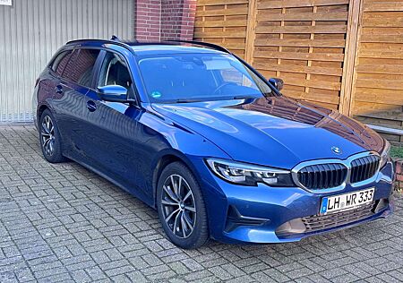 BMW 318 Touring Advantage Mild Hybrid Service Neu Kombi