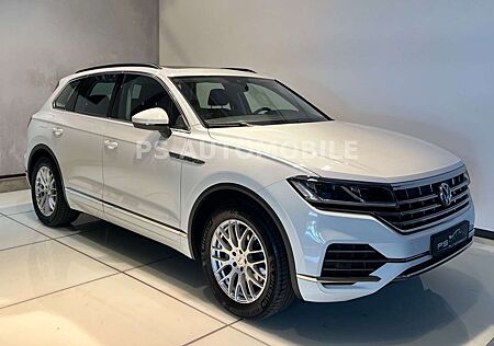VW Touareg Volkswagen 3.0 V6 TDI SCR 4M/LED/NAVI/AHK/PANO
