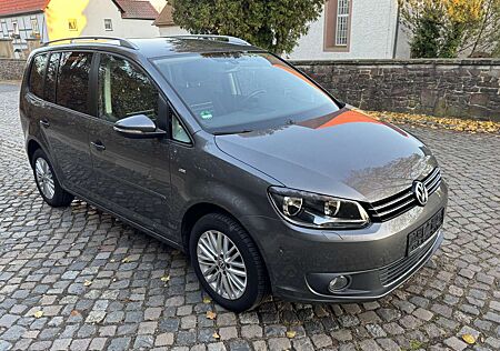 VW Touran Volkswagen 1.6 TDI "Comfortline Cup" mit AHK
