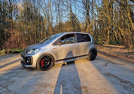 VW Up Volkswagen ! GTI / 6500km / Beats / Kamera / Scheckh. / DAB