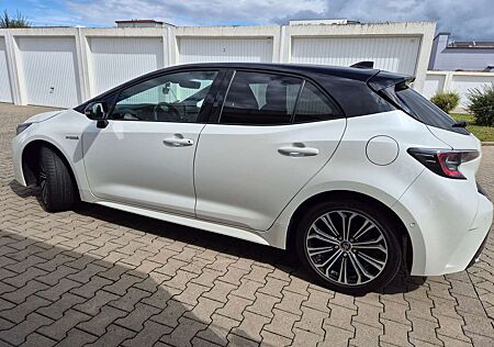 Toyota Corolla Hybrid 2.0 Hybrid Club Garantie