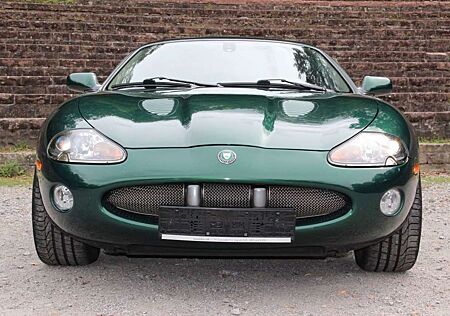 Jaguar XKR Brembo Bremsanlage und Recaro 3 Jahre Garantie