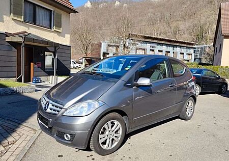 Mercedes-Benz A 180 Automatik